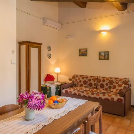 Apartment Locazione Turistica Hillside Pretty Home.3 Ravigliano